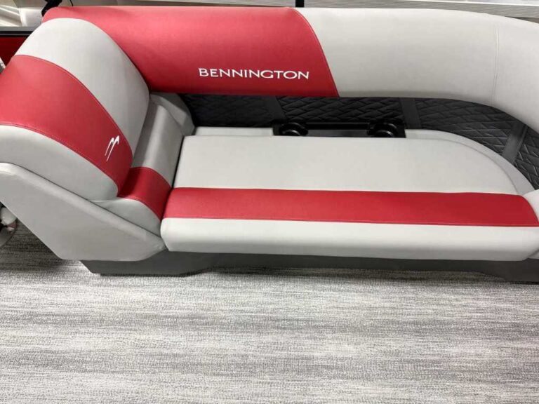 2026 Bennington 22SSR - SPS - Premium - Blackout US-ETWS9540K526 [photo 9]